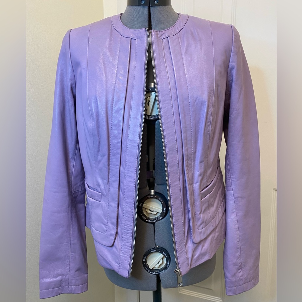 Danier Lavender Leather women’s bomber jacket size small